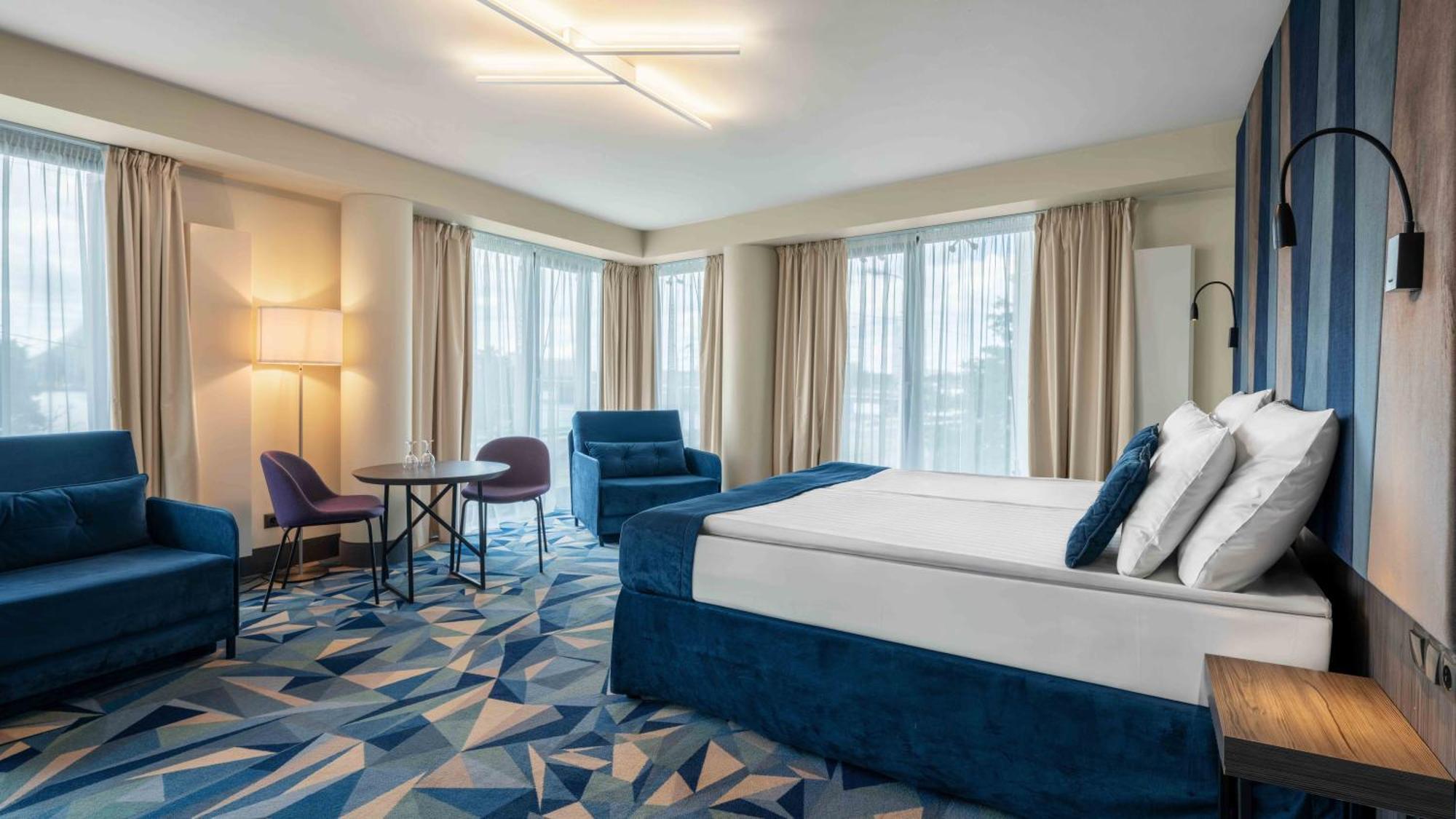 "Riverside" Deluxe Room,1636794925:JPEG