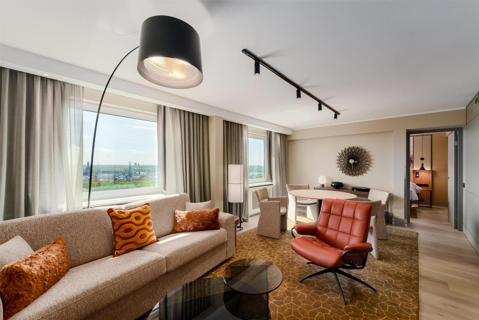 Suite Spa Access,1672560864:JPEG
