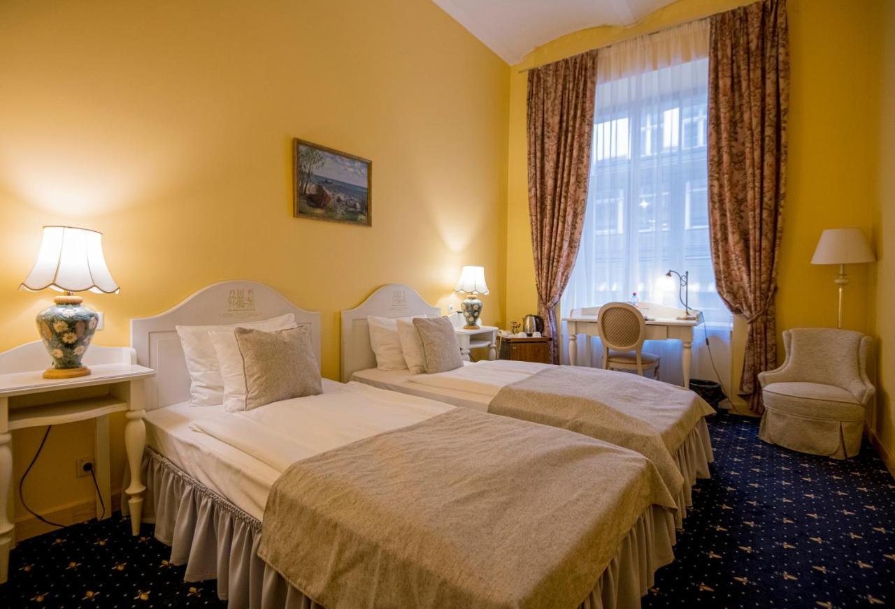 Standard Twin Room,1589450909:JPEG